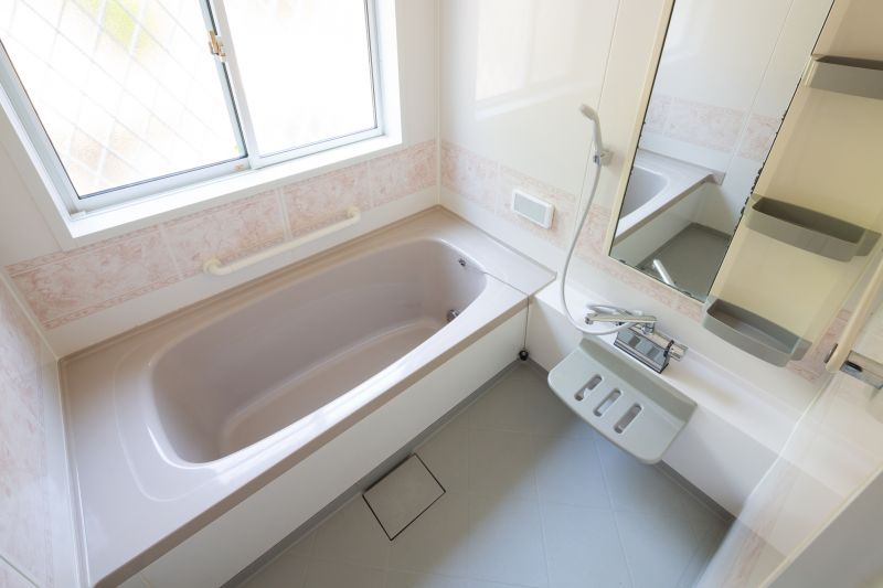 Cost of Bathtub Refinishing in Tucker, GA